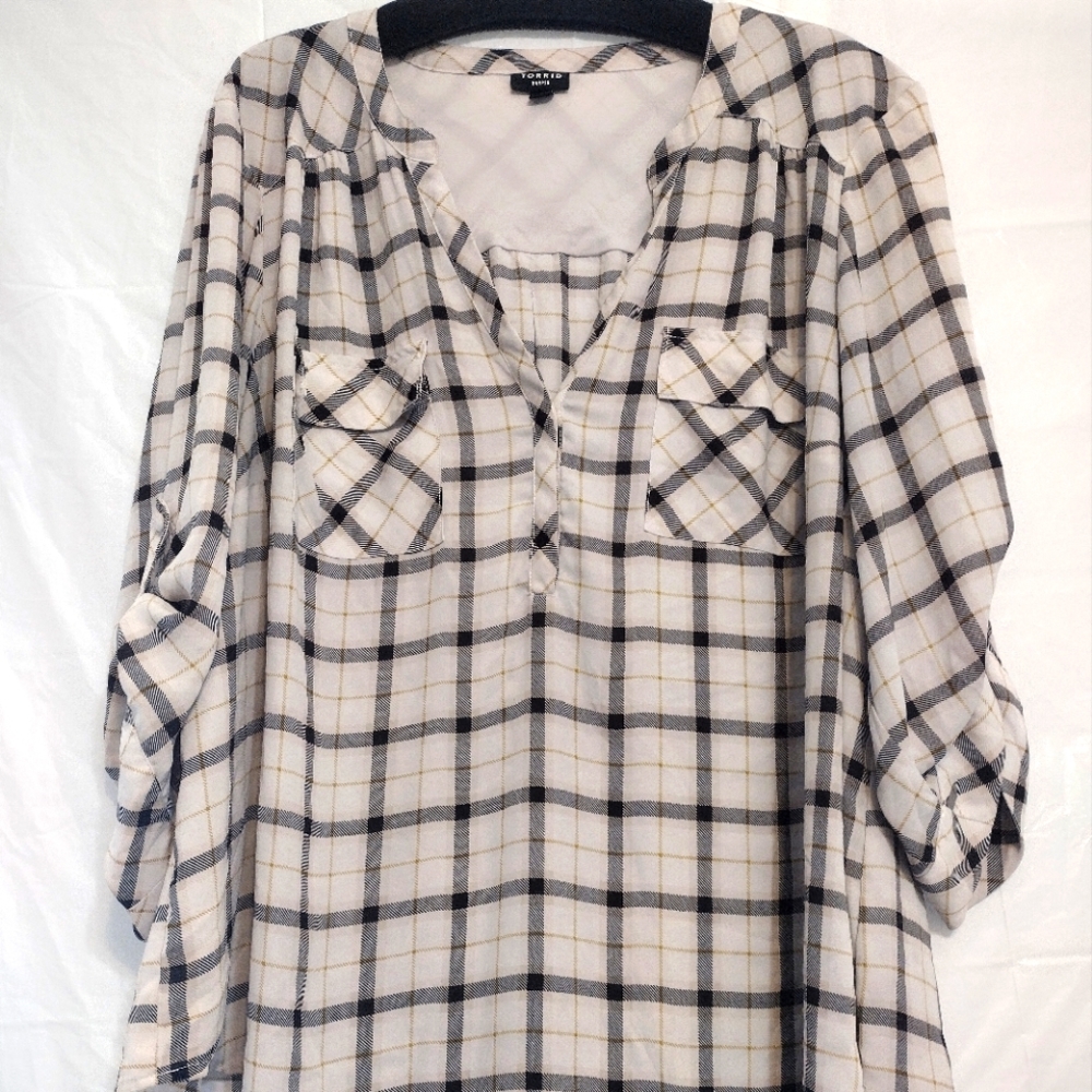 Plus Size Torrid blouse